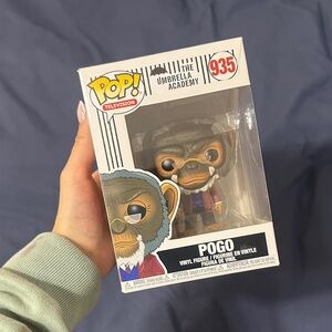 Funko Pop The Umbrella Academy Pogo in Gray and Brown